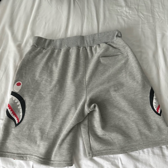 Bape Shorts Grey - Picture 5 of 5
